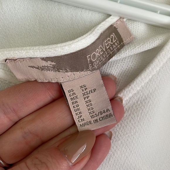Forever 21 White Blouse - Picture 3 of 3